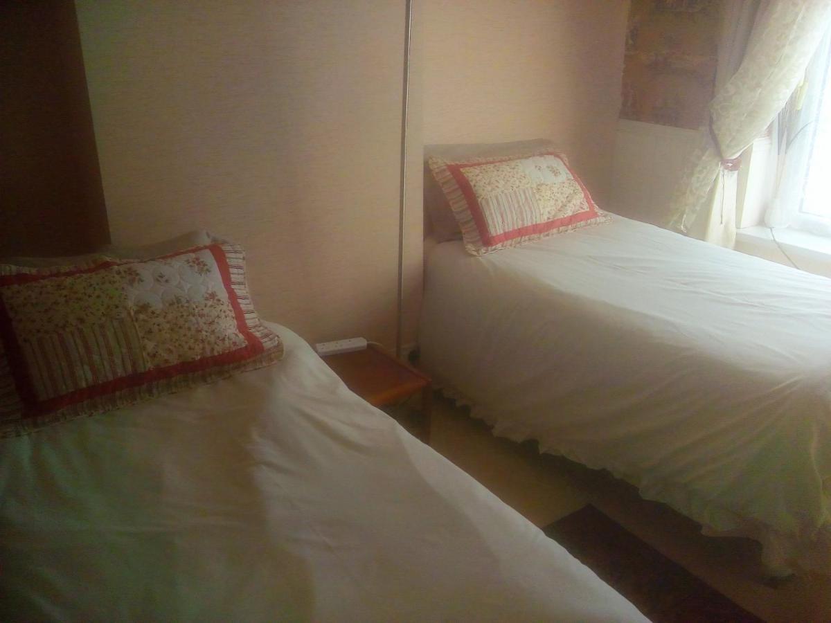 The Principality 2 Singles Bedroom Cardiff Ngoại thất bức ảnh