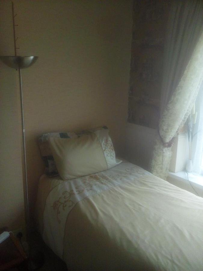 The Principality 2 Singles Bedroom Cardiff Ngoại thất bức ảnh